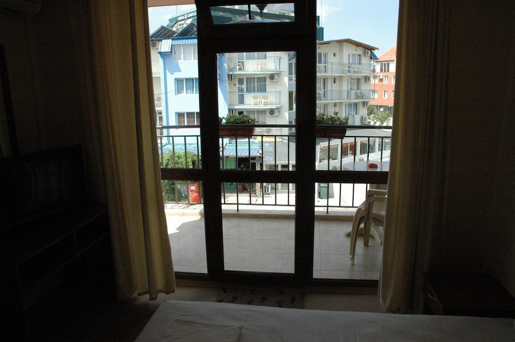 Terra Guest House Ravda Kamer foto