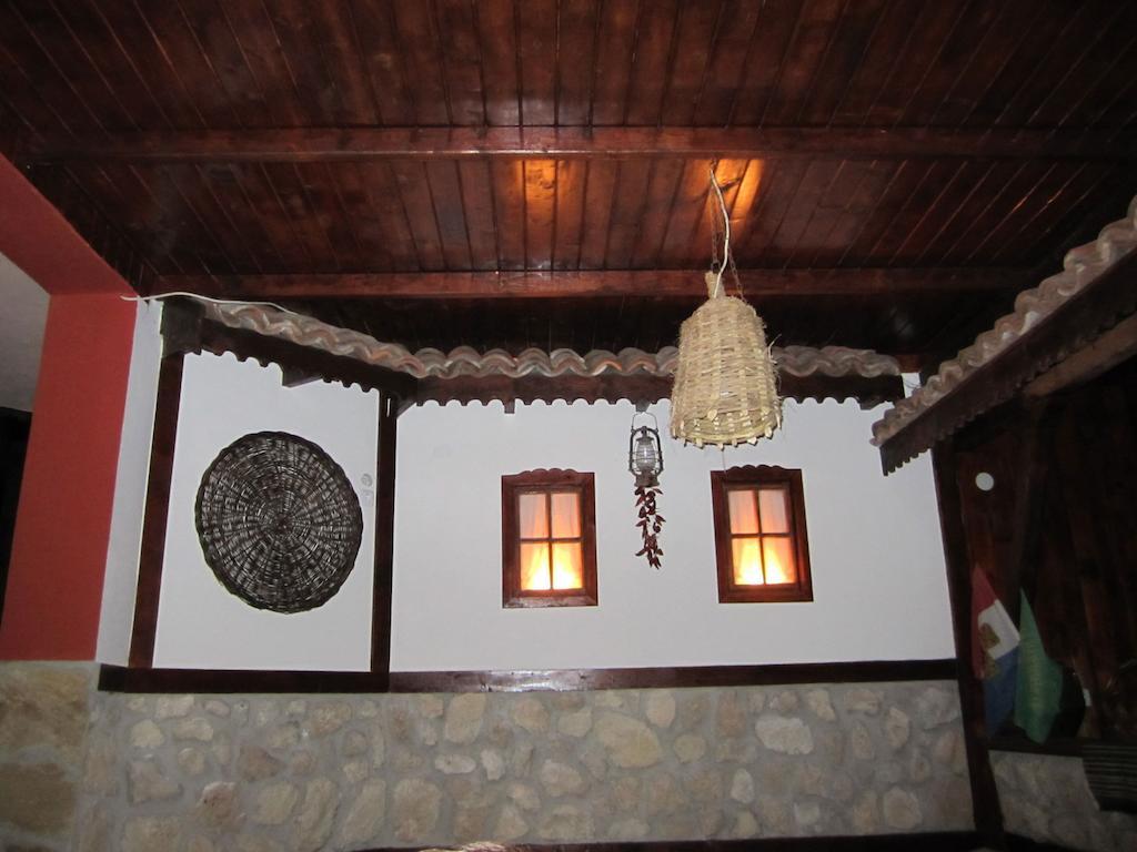 Terra Guest House Ravda Buitenkant foto